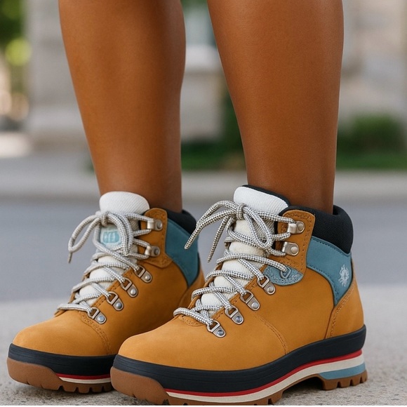 Timberland Euro Hiker 6 in Women’s Wheat Blue Waterproof Boots Size 8 NWT